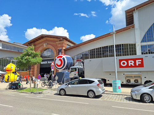 ORF lorry and entrance to the Marx Halle