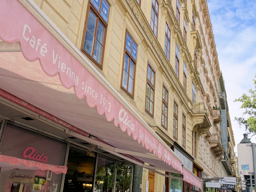 Cafe Aida front awning