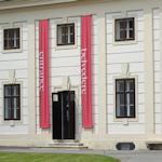 Lower Belvedere Entrance