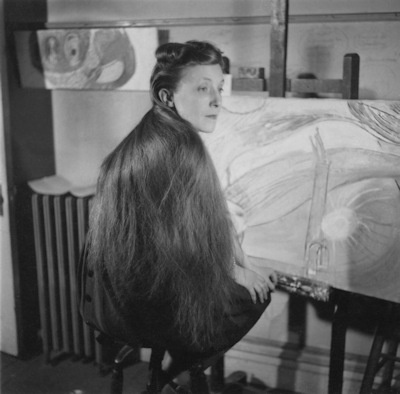 Photo of Louise Bourgeois around 1946