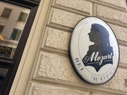 Café Mozart sign