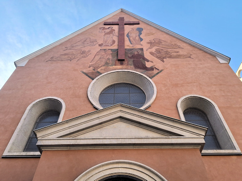 Front façade of the Kapuzinerkirche