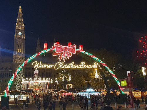 Entrance arch to the Christkindlmarkt