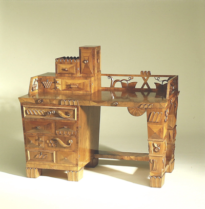 Writing desk from 1922