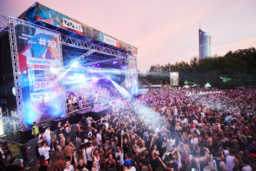 2018 Donauinselfest stage view