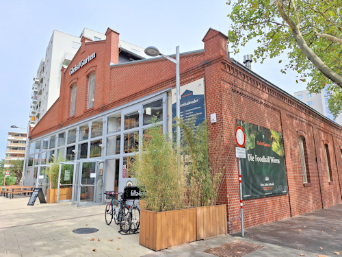 The Gleis//Garten food hall from outside