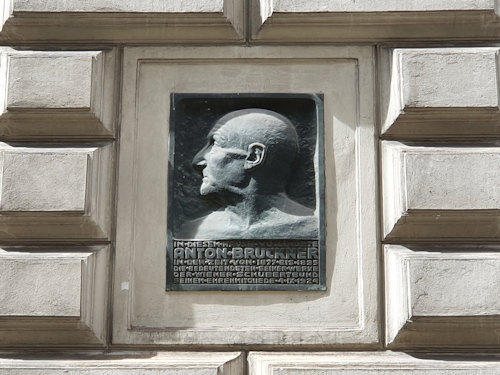 Bruckner plaque at Heßgasse