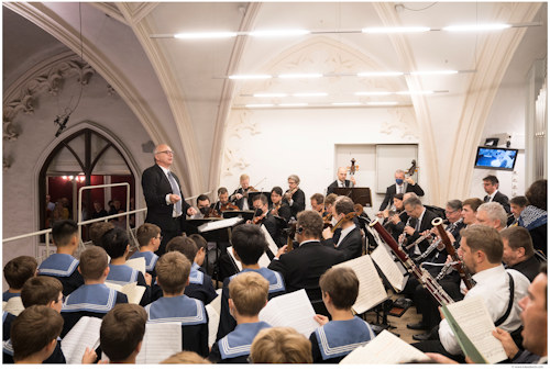 A performance of the Hofmusikkapelle