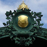 Emblem on Hofpavillon