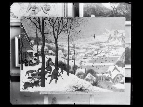 Photo of Hunters in the Snow