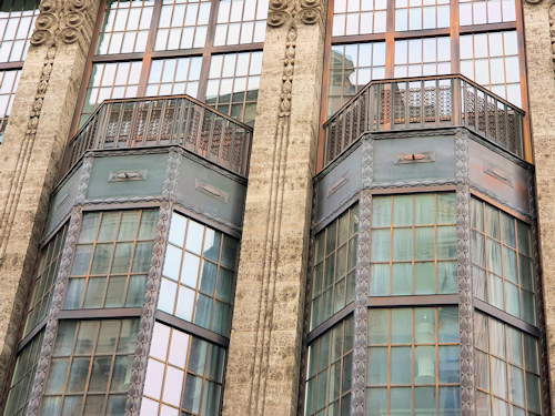 Jugendstil bay windows