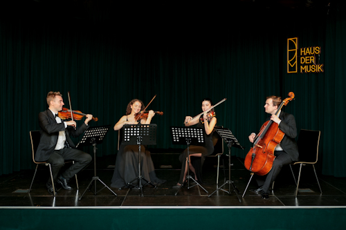 A string quartet in action