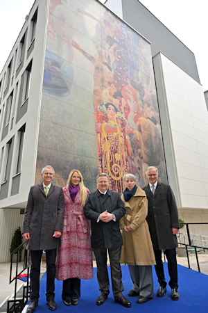 Klimt painting on a wall