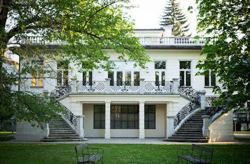 Outside of the Klimt Villa