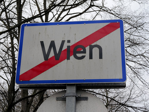 Leaving Vienna sign