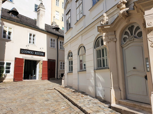 Another shot of the Harry Lime door