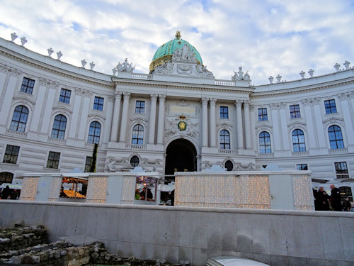New Year's market on Michaelerplatz
