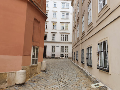 Further up Mölker Steig