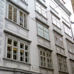 Windows of Mozartwohnung