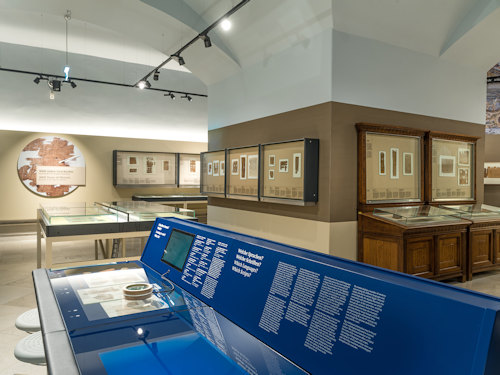 Exhibition view: Papyrus Museum