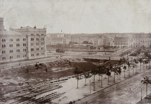 Construction work on Schottenring around 1865