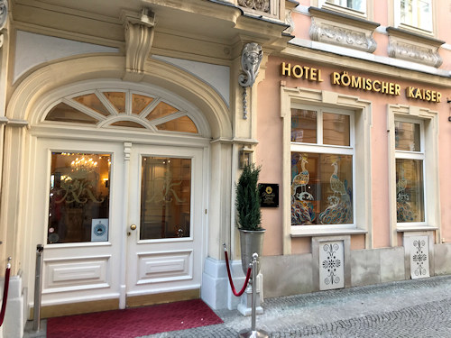 Entrance to the Hotel Römischer Kaiser