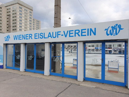 Eislaufverein sign and glassed entrance