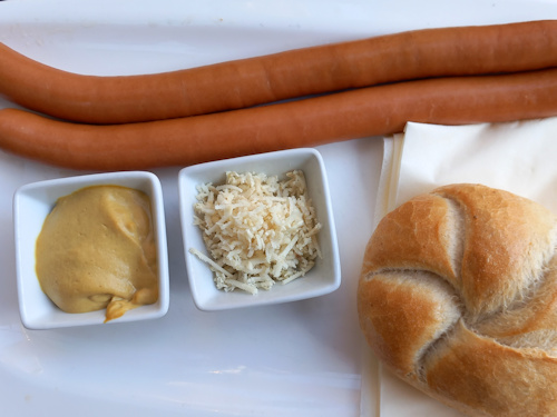 Sacherwürstel with mustard, horse radish and roll