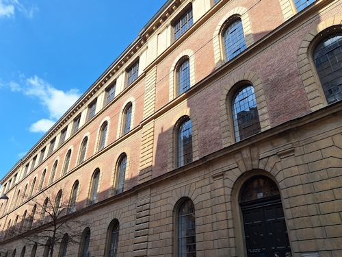 Front façade of the Semperdepot