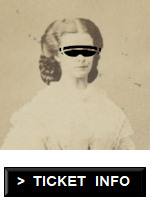 Sisi wearing VR glasses