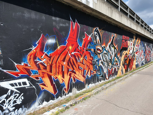 Street art alongside the Donaukanal