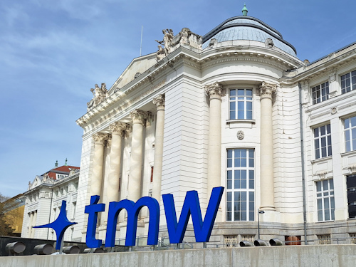 Front view of the Technisches Museum with logo