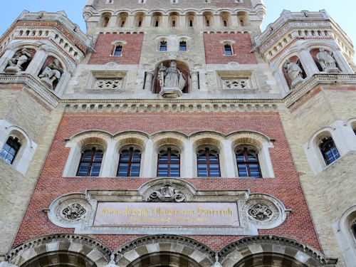 The Arsenal building