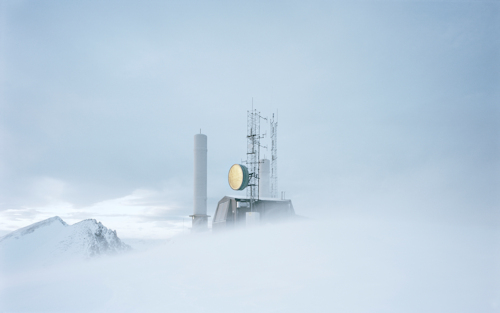 Photo of a Norwegian military installation in winter by Gregor Sailer