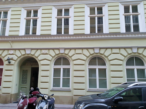 Upper floor historical apartment