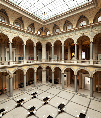 Atrium of the MAK museum