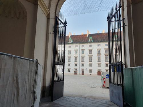 Entrance to the Innerer Burghof courtyard of the Hofburg