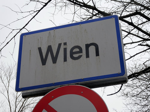 Vienna city limits sign