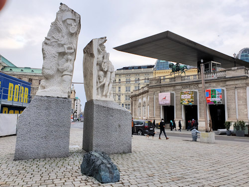 Monument against war and fascism
