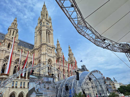 Stage in front of the Rathaus