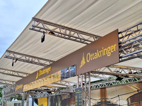 Open-air brewery stand