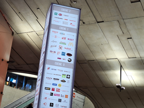 Column with list of stores in a shopping mall