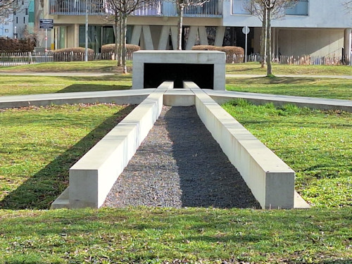 Aspang railway station memorial