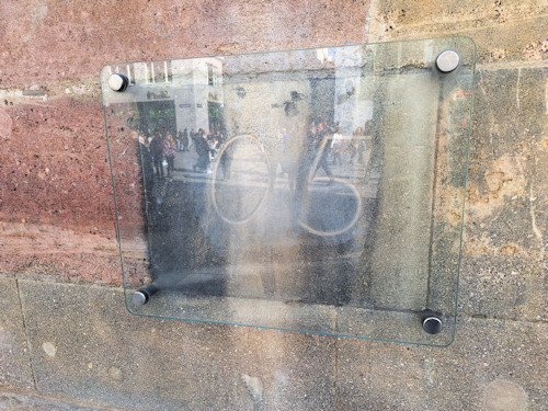 05 scratched into the wall of Stephansdom